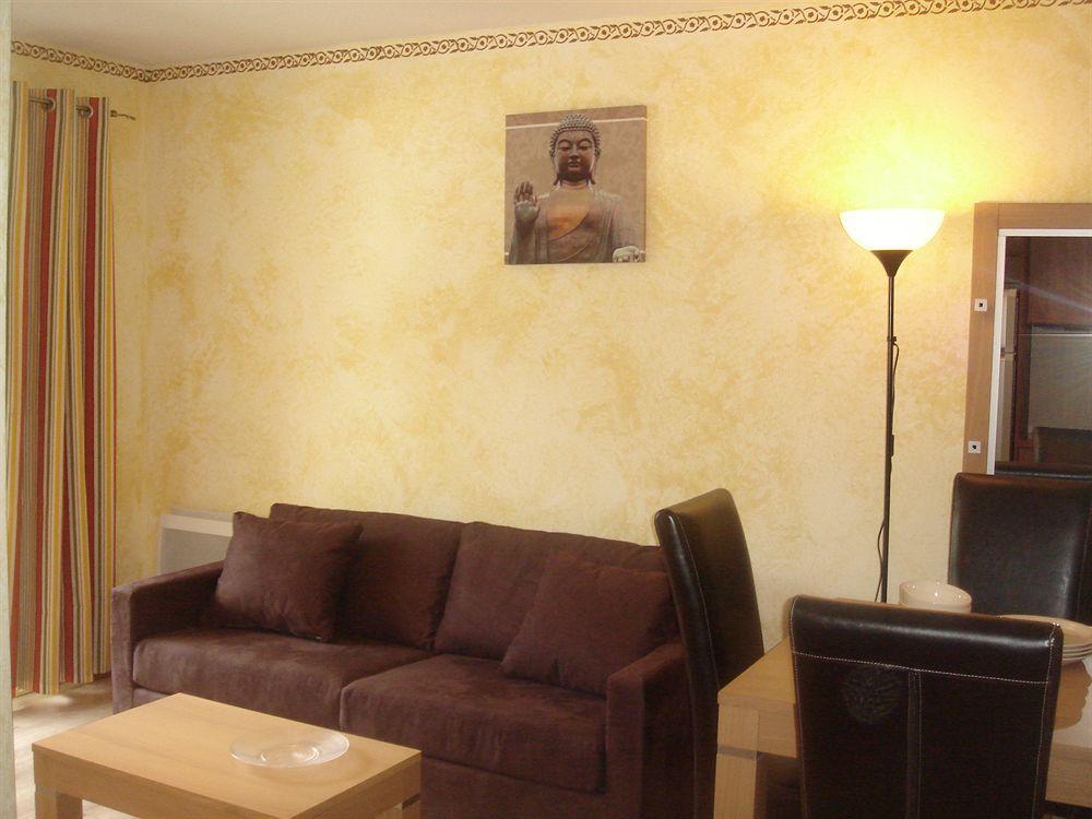 Residence Mmv Les Terrasses D'Isola อิโซลา 2000 ภายนอก รูปภาพ