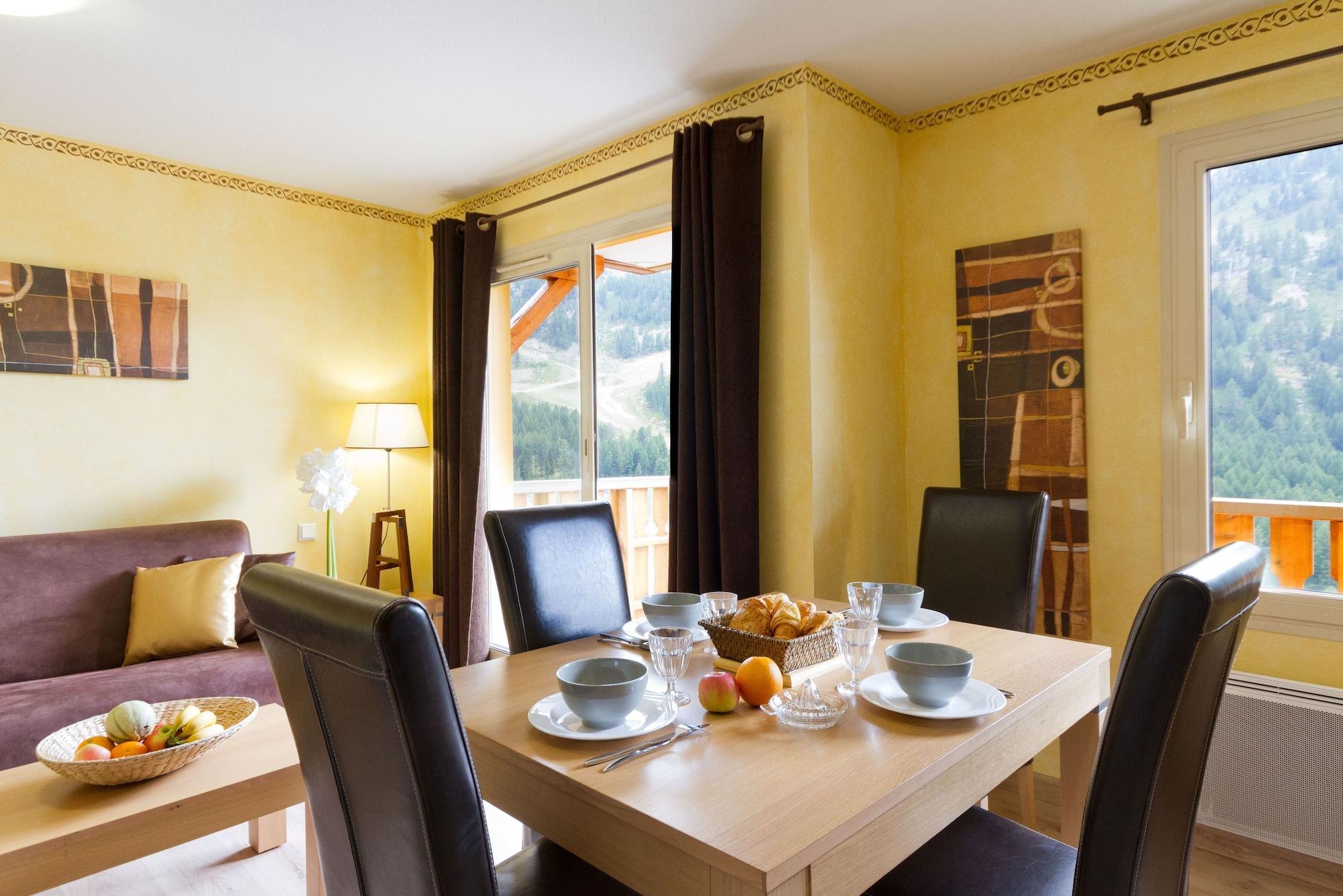 Residence Mmv Les Terrasses D'Isola อิโซลา 2000 ภายนอก รูปภาพ