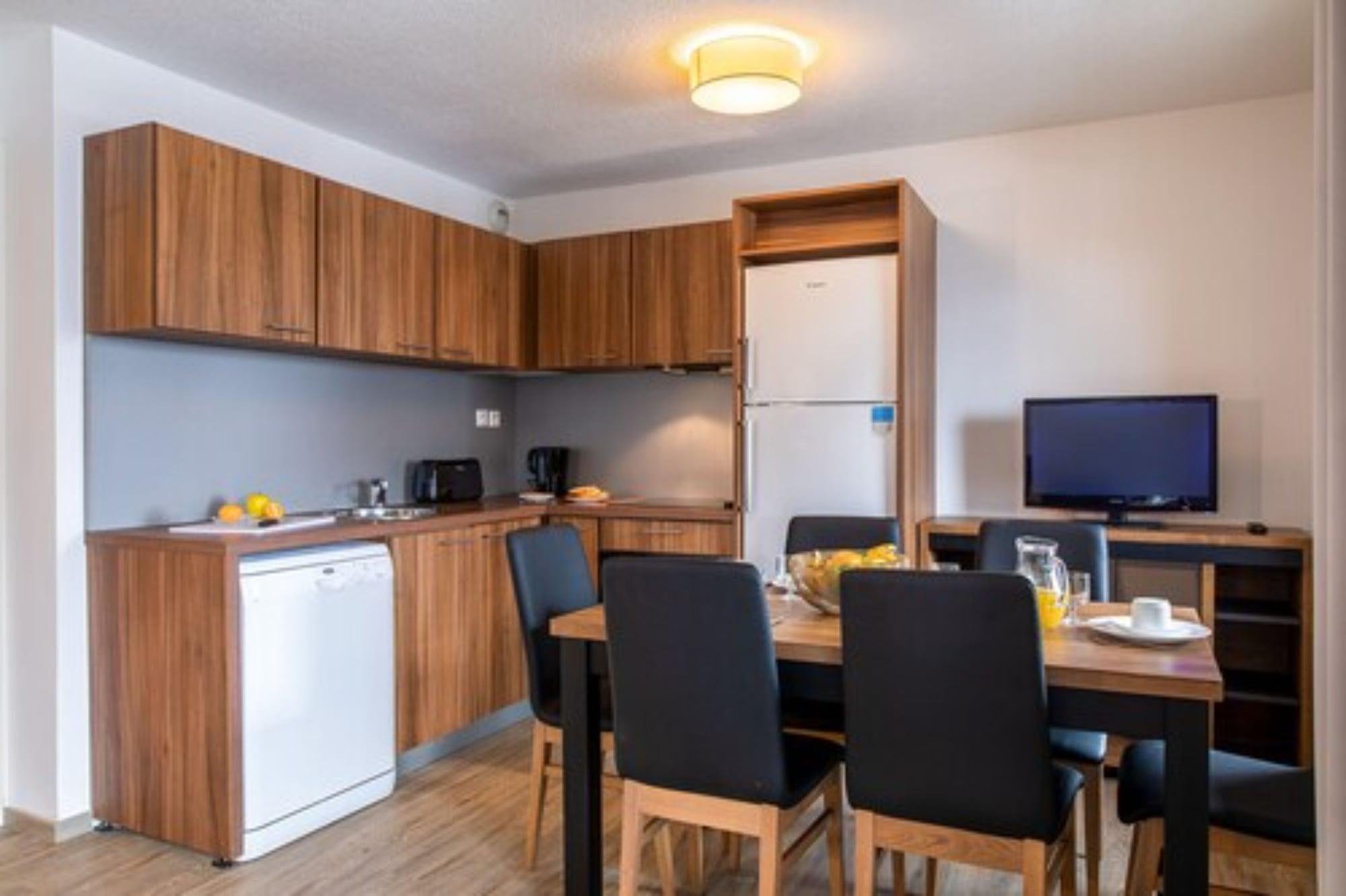 Residence Mmv Les Terrasses D'Isola อิโซลา 2000 ภายนอก รูปภาพ